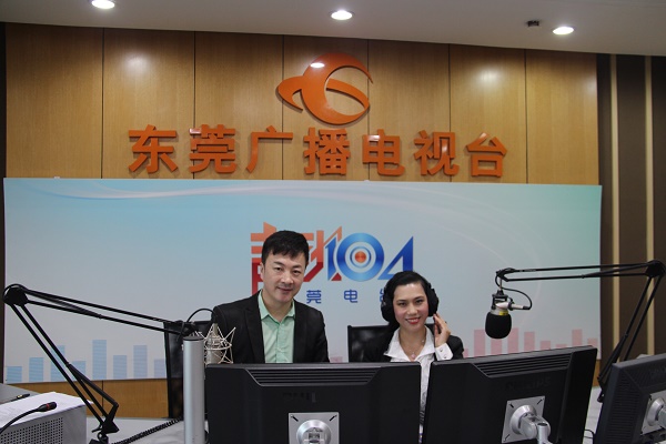 英碩包裝總經(jīng)理專訪.jpg 英碩包裝總經(jīng)理專訪.jpg