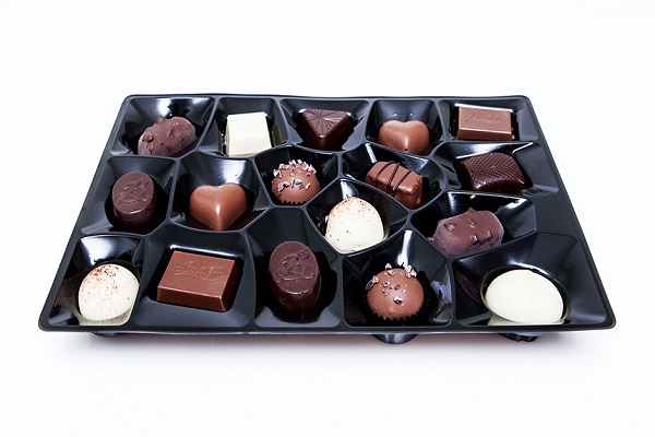 英碩吸塑包裝-與您共度三八佳節(jié)