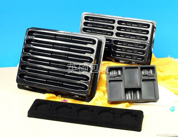 防靜電吸塑托盤2 防靜電吸塑托盤2